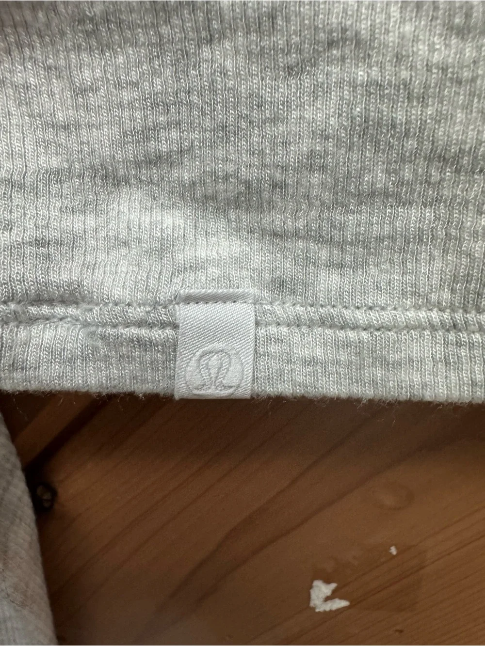 Lululemon Hold Tight Longsleeve Cropped Gray Size 10